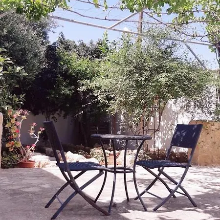 Апартаменты Malia Fountain House Фамагуста