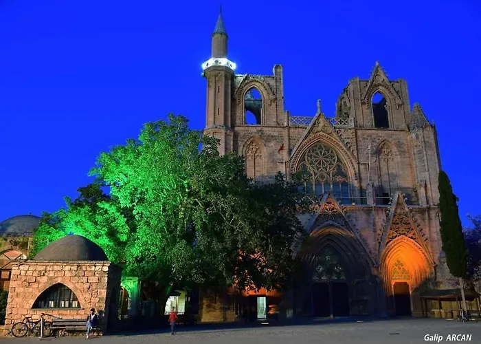 アパート Malia Fountain House ファマグスタ