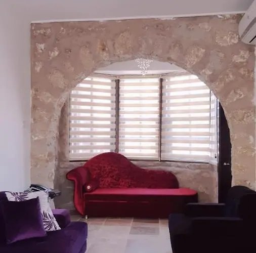 Malia Fountain House